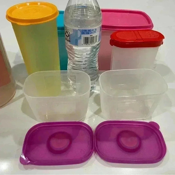Tupperware Bundle Lot Of 9 - Picture 7 of 8